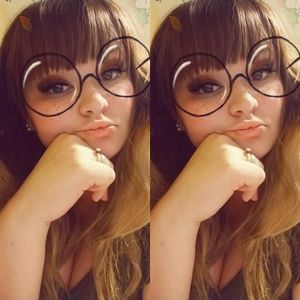 Meet your Posher, Jurnee